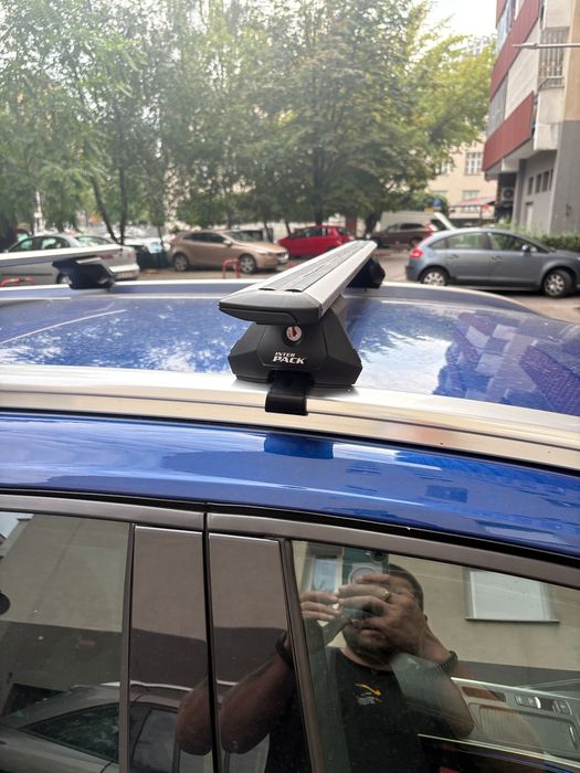 Bagaznik dachowy Renault Megane 2023 rok