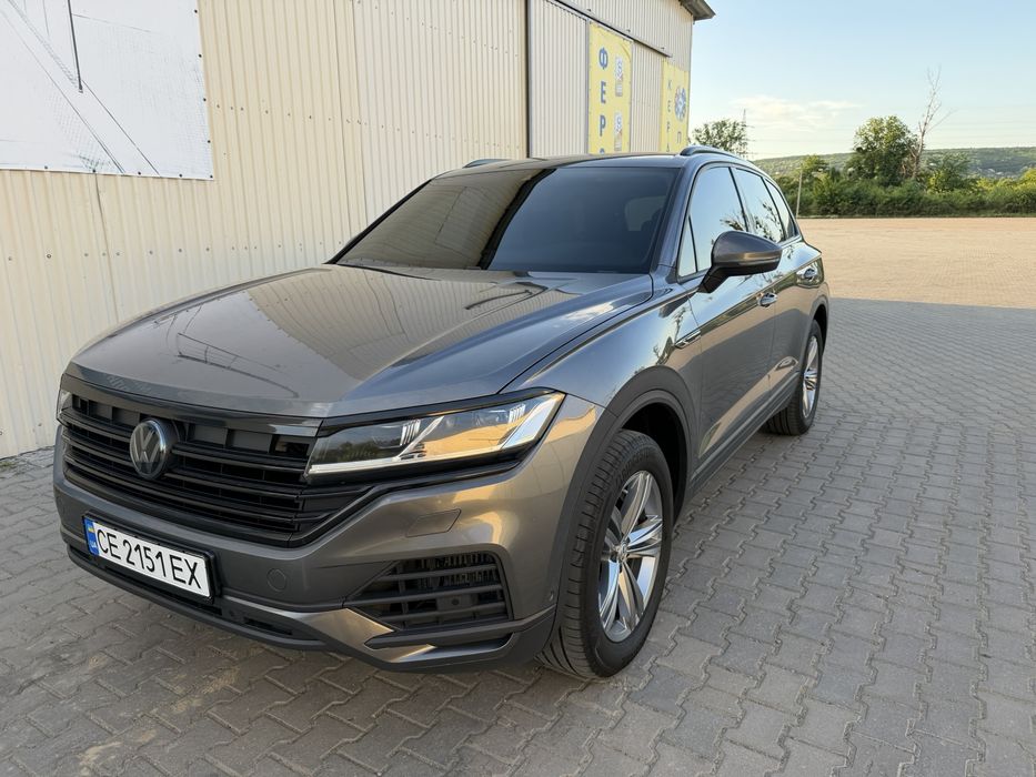 Volkswagen VW Touareg CR 3.0TFSI рік 2018