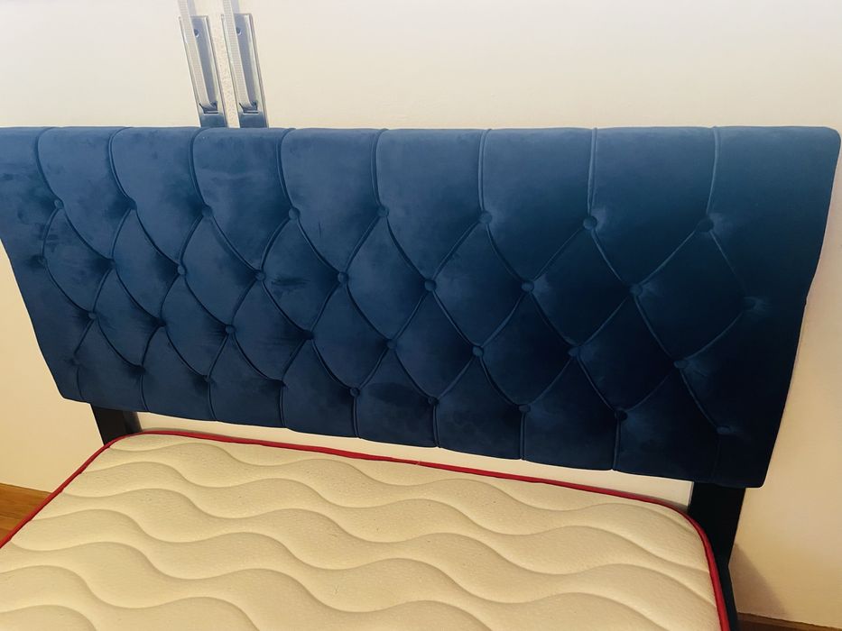 Cama 1,40x1,90 c/Colchão