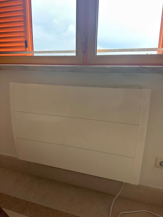 Radiador Ferro Fundido HJM 2000W EFH2000E/P