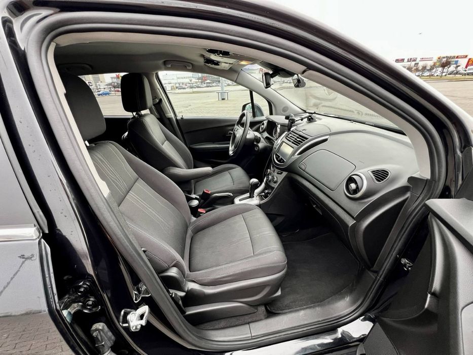 Продам авто CHEVROLET Trax