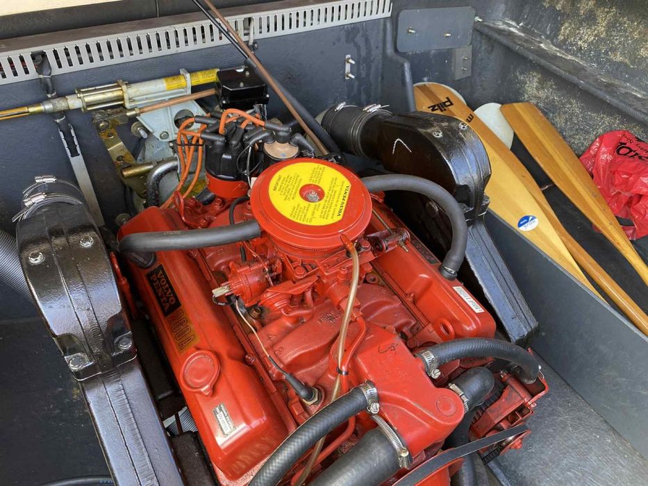 Sportowa łódź motorowa z kabiną - Cranchi Derby 216