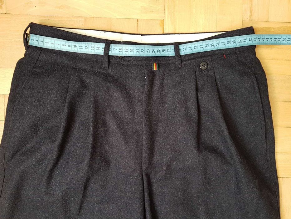 Męskie spodnie Hugo Boss w ludowym stylu M/L 100% wełna