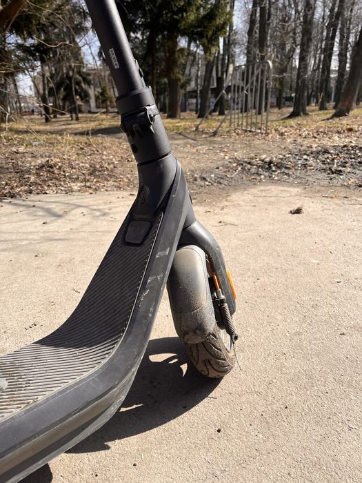 електросамокат nine bot E2 pro