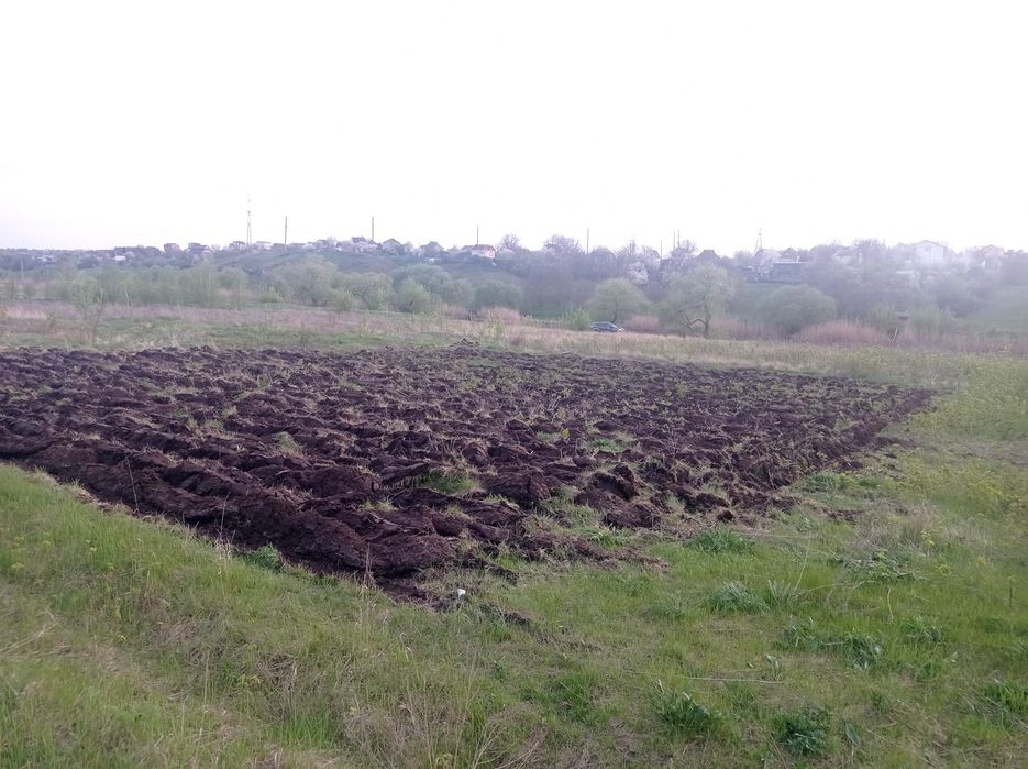 Продам земельну ділянку