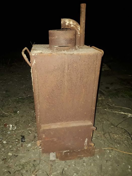 Буржуйка на дровах