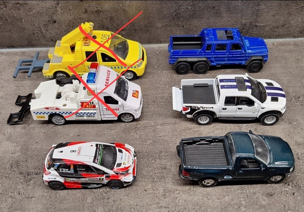 samochodzik metalowy