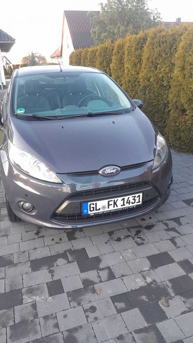 Fiesta MK7 1.25 82ps 5 Drzwi Grzana Szyba Fotele Czujniki Parkowania