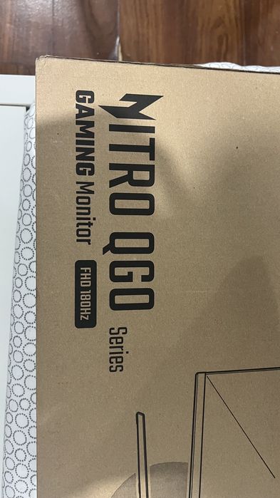 vendo monitor 180hz novo
