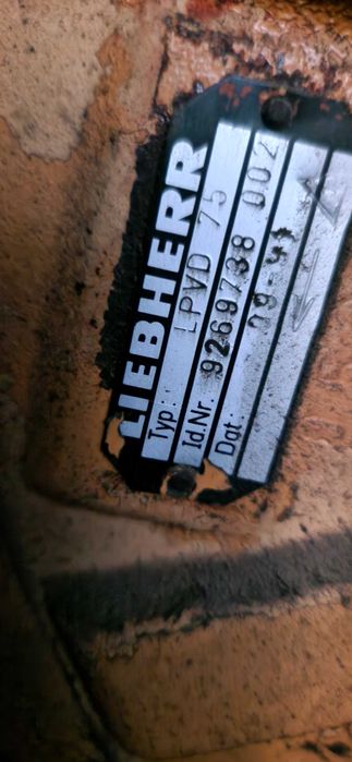 koparka Liebherr 902 litronic części pompa silnik most koła