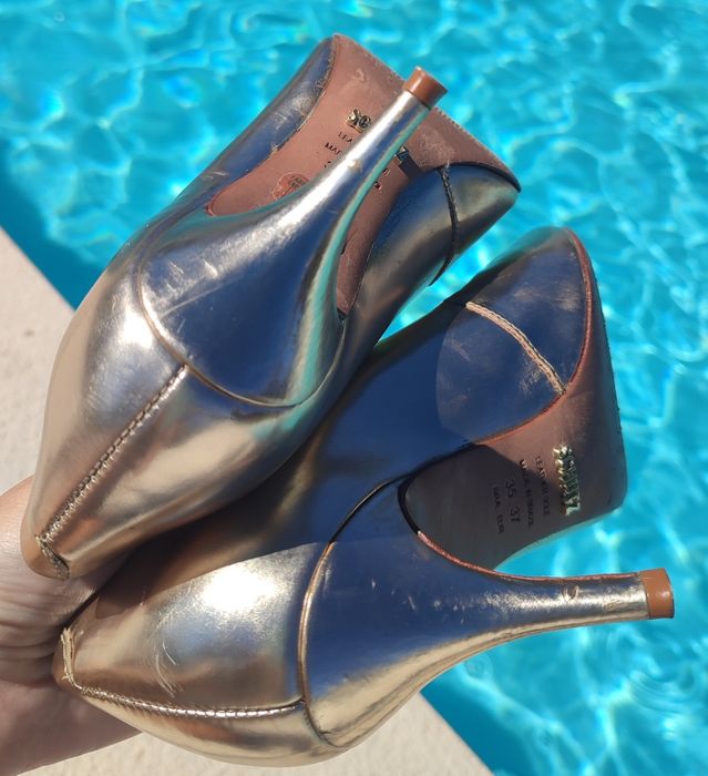 Sapatos stiletto Schutz tam. 37
