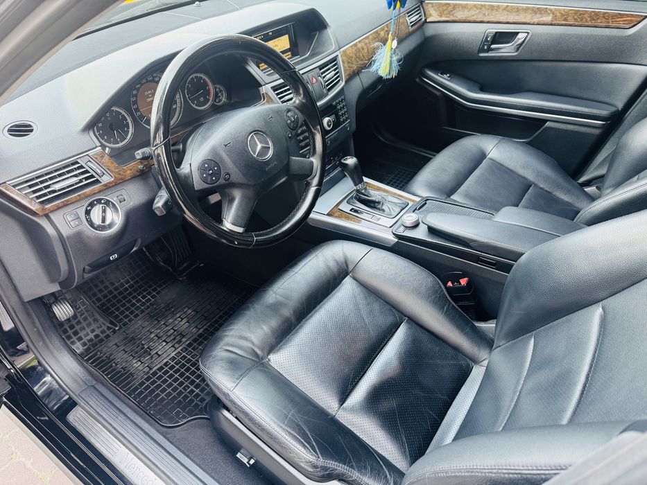Продам Mercedes-benz E200 2011 рік 2.0 Дизель в хорошому стані! ОБМІН