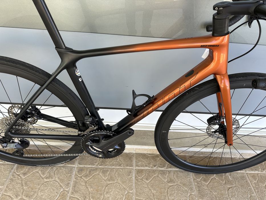 Bicicleta de estrada Giant - Ultegra di2