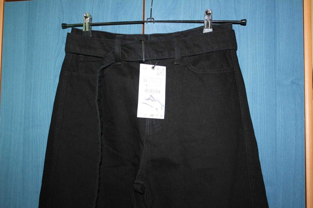 Джинсы zara 34 размера
