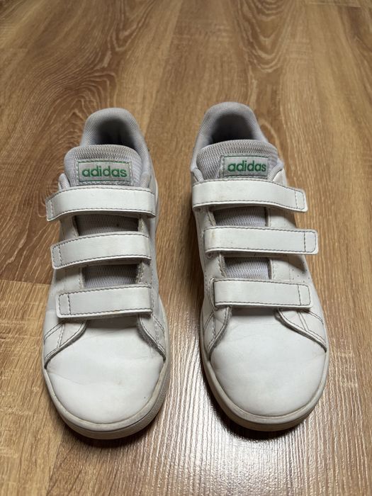 Buty Adidas dla dziewczynki r.34
