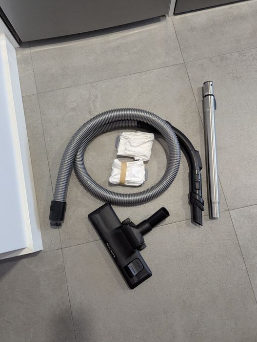Aspirador Rowenta compaft power XXL