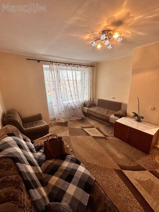 Продаж 1-кімнатної квартири в хорошому стані