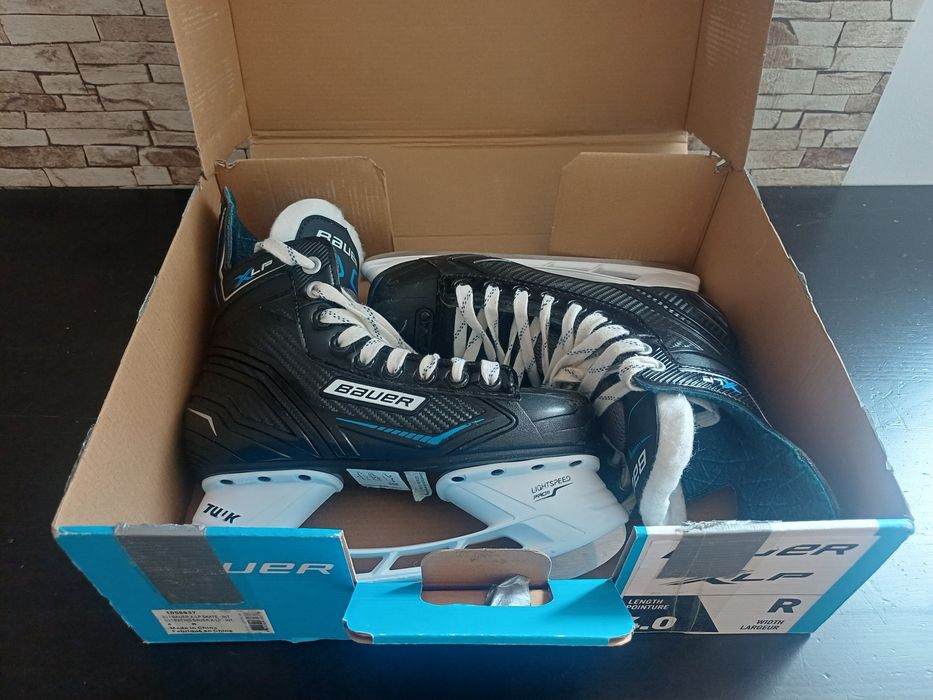Łyżwy hokejowe Bauer XLP roz.37.5EU