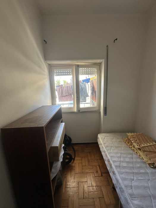 Quarto pra alugar