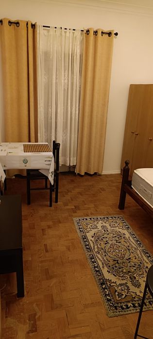Quarto Para Arrendar na Rua Vasco da Gama, 11 - Algueirão Mem Martins