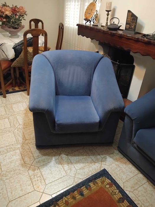 3 sofas 150€ juntos