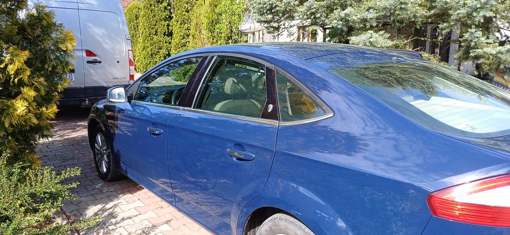 Sprzedaż Ford Mondeo