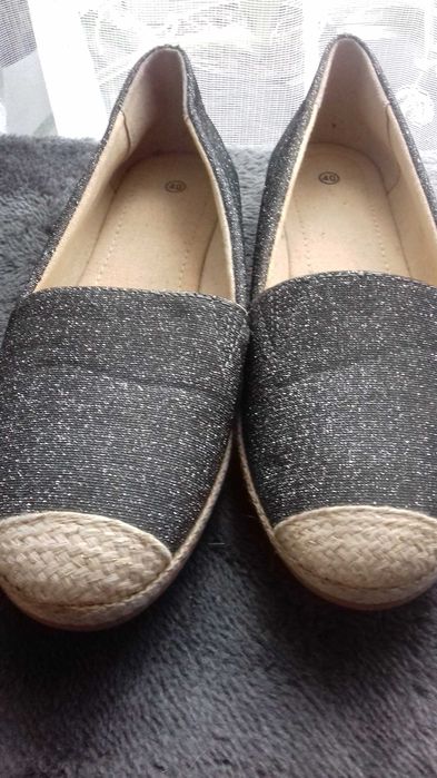 baleriny szare błyszczące roz. 40