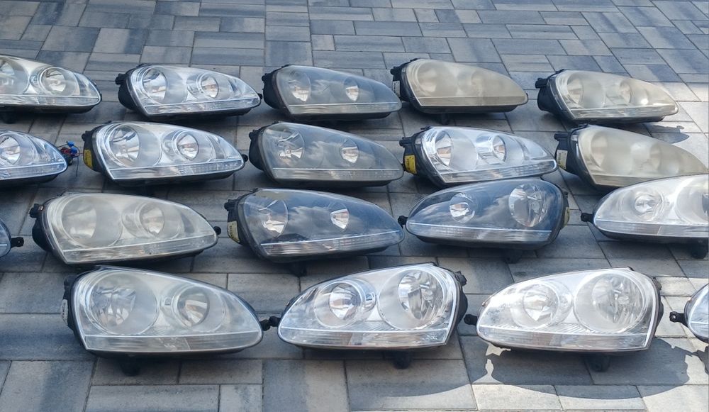 Фари фара на Фольксваген Гольф 5  golf