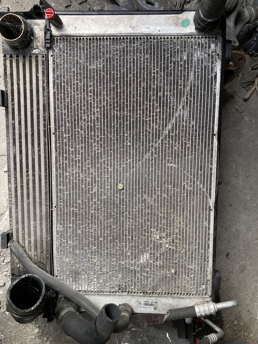 Bmw e87 e81 e90 e91 Chlodnica intercoolera 118d 120d 318d 320d