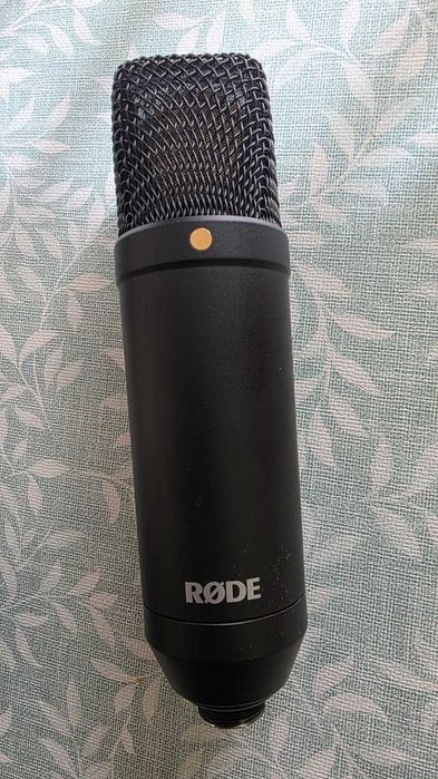 Rode NT1 Signature Series Black Microfone condensador