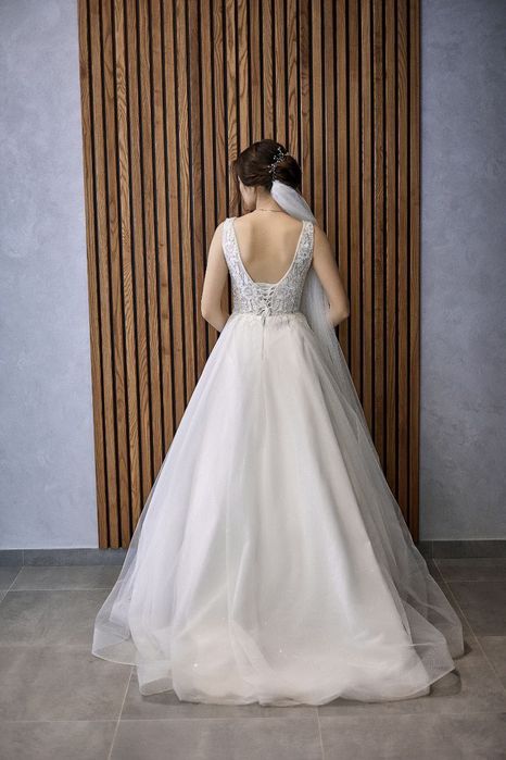 Весільна   сукня