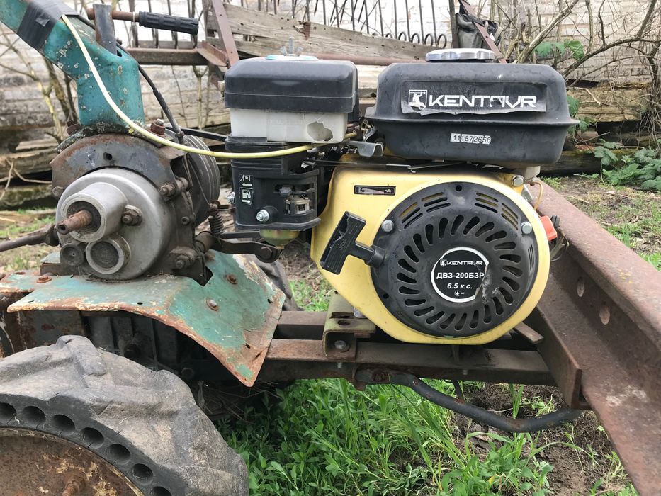 Мотоблок бензиновий з причепом