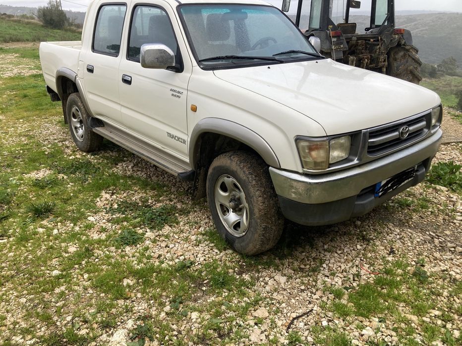 Toyota Hilux 4x4