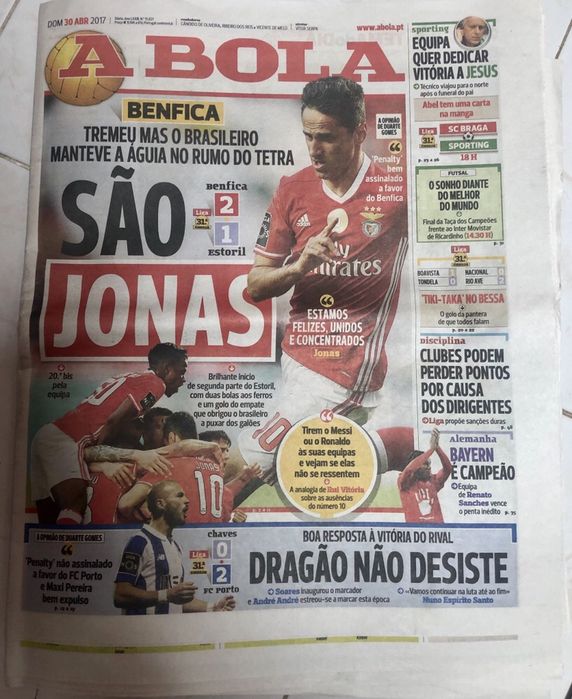 3 Jornais de 2017 jogador JONAS - Benfica - SLB