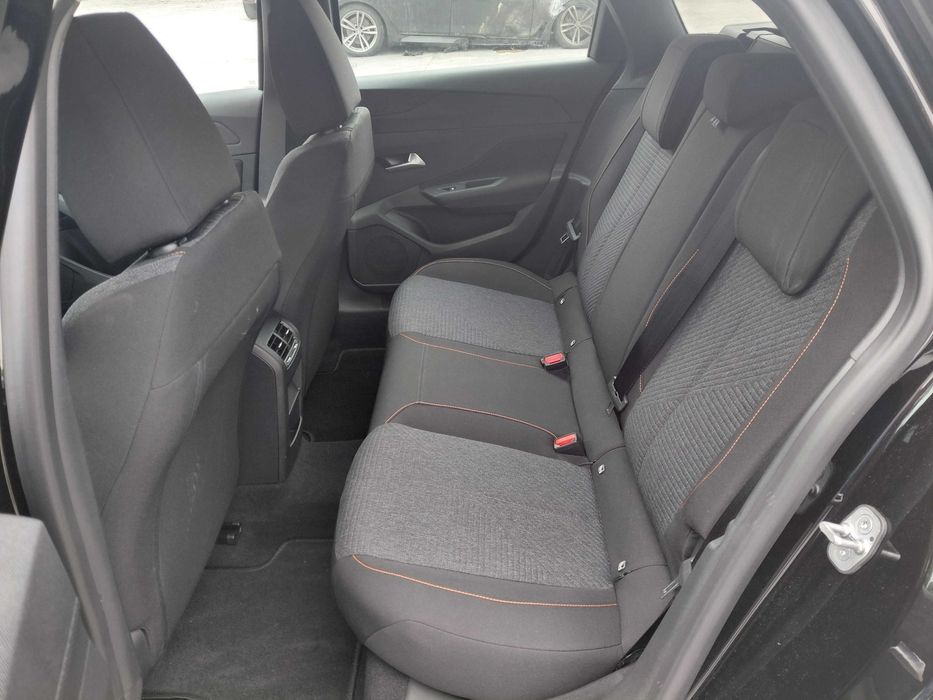 Peugeot 308 1.5 BlueHDi 130cv 2026