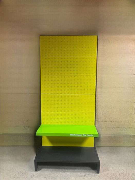 Стенд під гачки для магазину