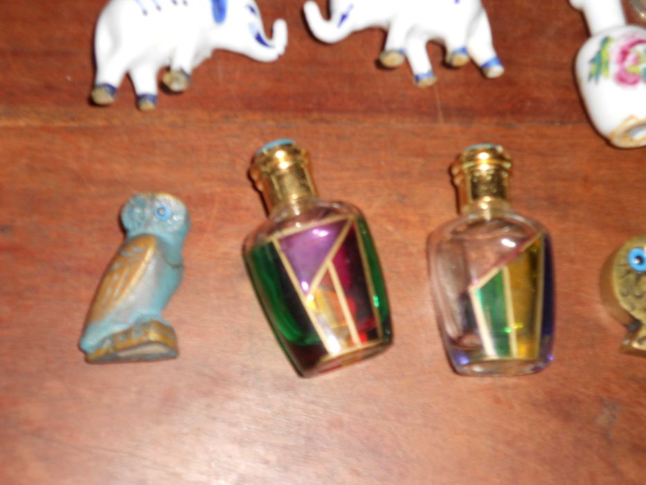 Miniaturas coleccionaveis diversas loiça latão e outros