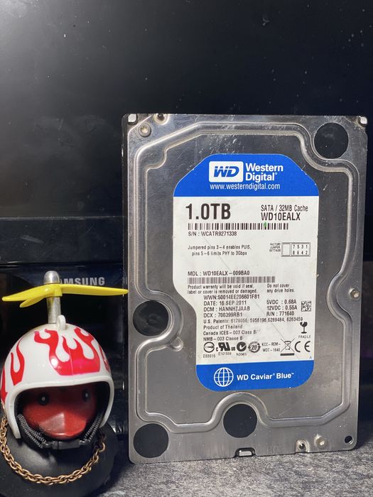 Жорсткий диск Wesetern digital 1TB, 32mb та 64