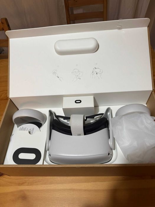 Meta Quest 2 128GB - Praticamente Novo - Com Acessorios