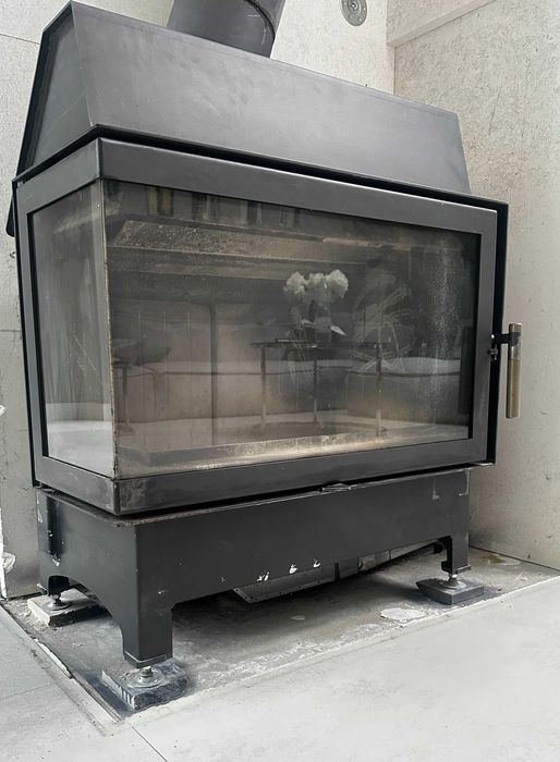 Kominek powietrzny stalowy KRATKI ZIBI 11 kW Lewy