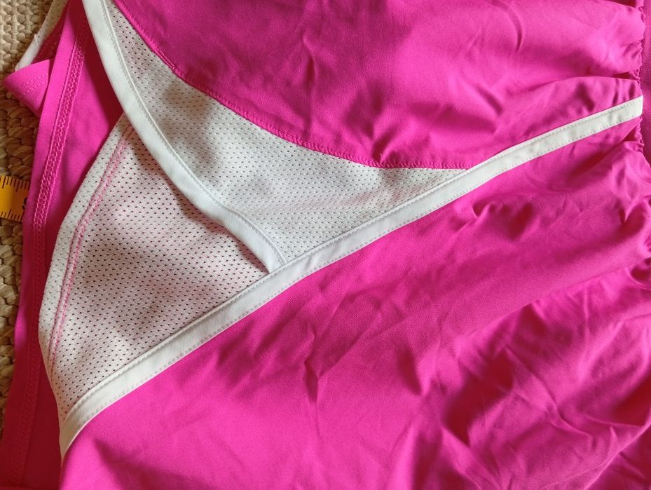 Spodenki damskie Under Armour XL fuksja