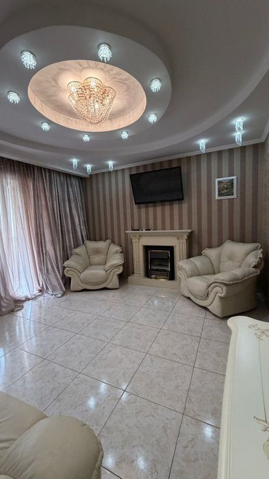 Продаж 3-к квартири в Українці
