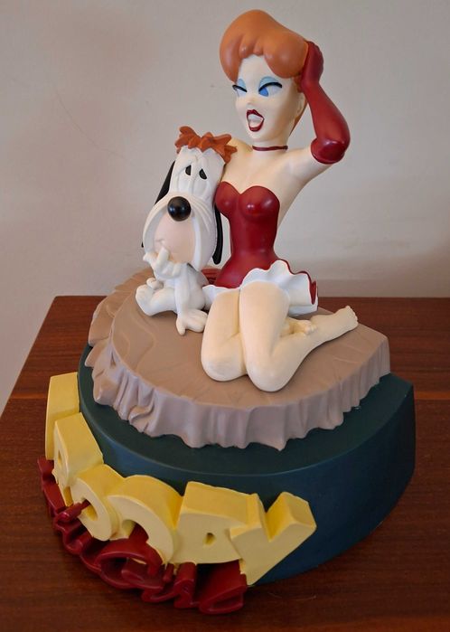 Estatueta de Droopy e da Pin Up. Demons et Merveilles.