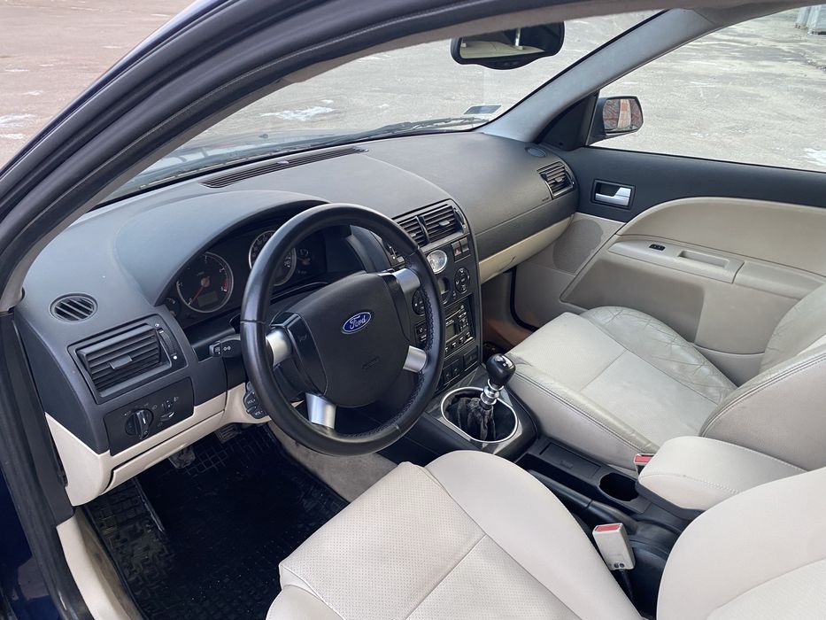 Ford Mondeo 2.0 дизель 2001 рік  Механіка Нерозмитнений