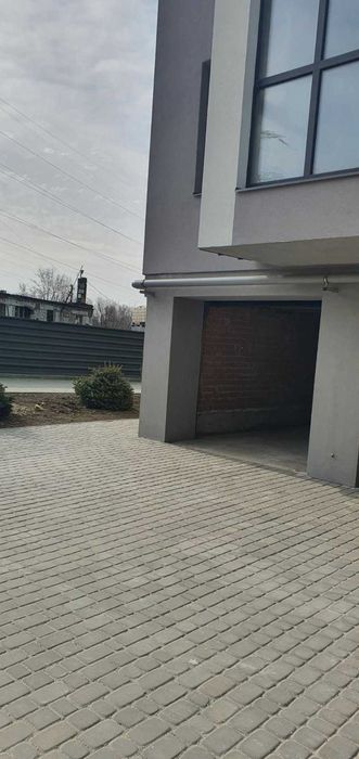 продам гараж в ЖК Щасливий 2