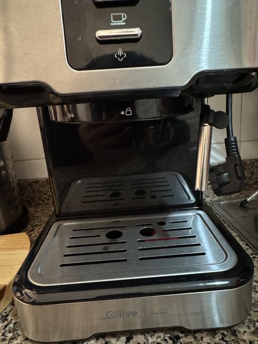 Cafeteira Qilive perfeitas condicões