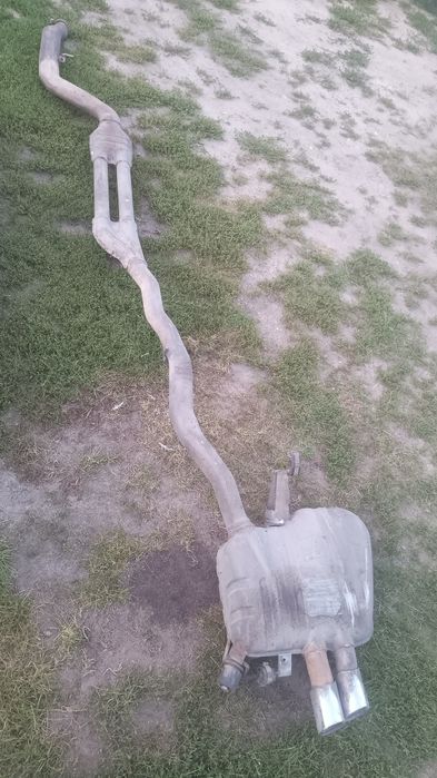 BMW F10 F11 3.0d n57 258km wydech tłumiki rura układ wydechowy