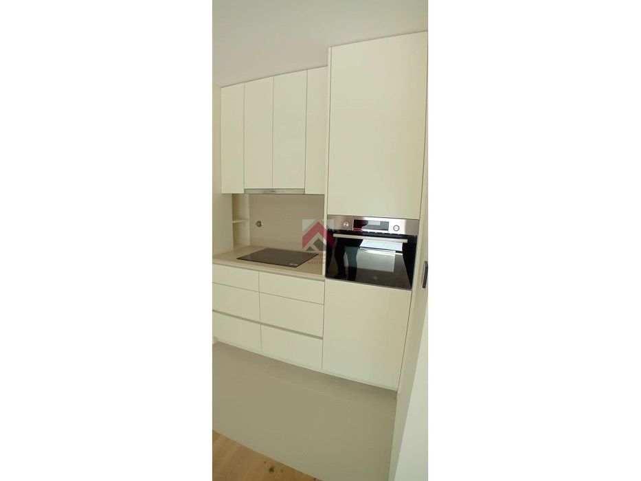 Apartamento T1 Com Terraço Nas Barrocas