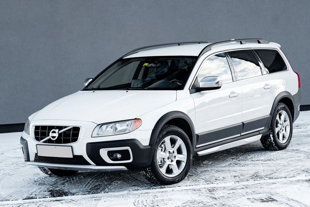 Volvo XC 70 2.4D 233Ps( HEICO ) Automat 4x4 el.fotele Skóra Navi Bezwypadkowy