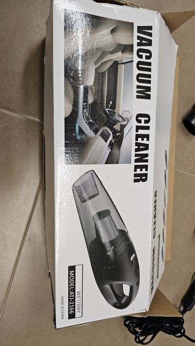 Aspirador mini auto pó e líquidos